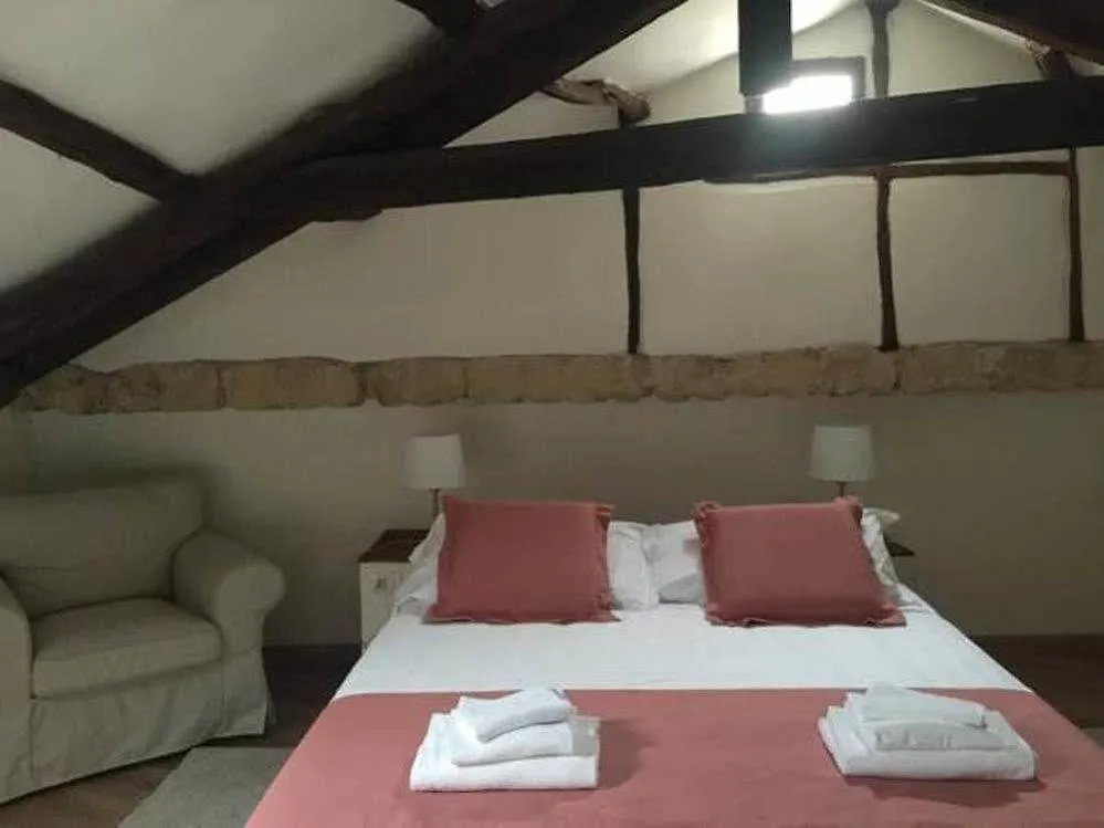 קליארי Albergo Diffuso Birkin Castello מלון